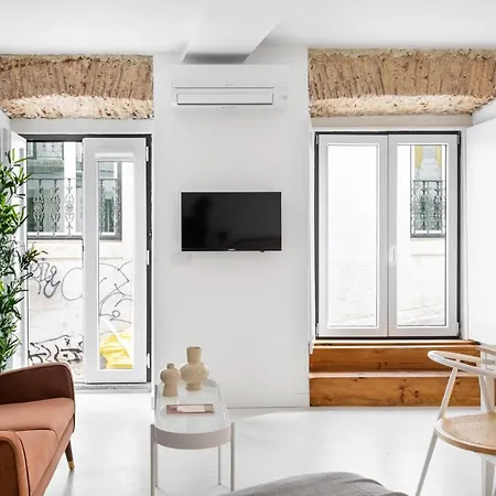 Aparthotel Altido Guesthouse Santa Catarina *